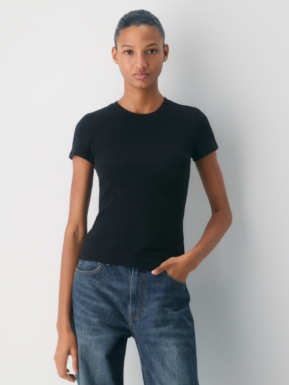 Aritzia Homestretch Ribbed Hi-Hip Tee